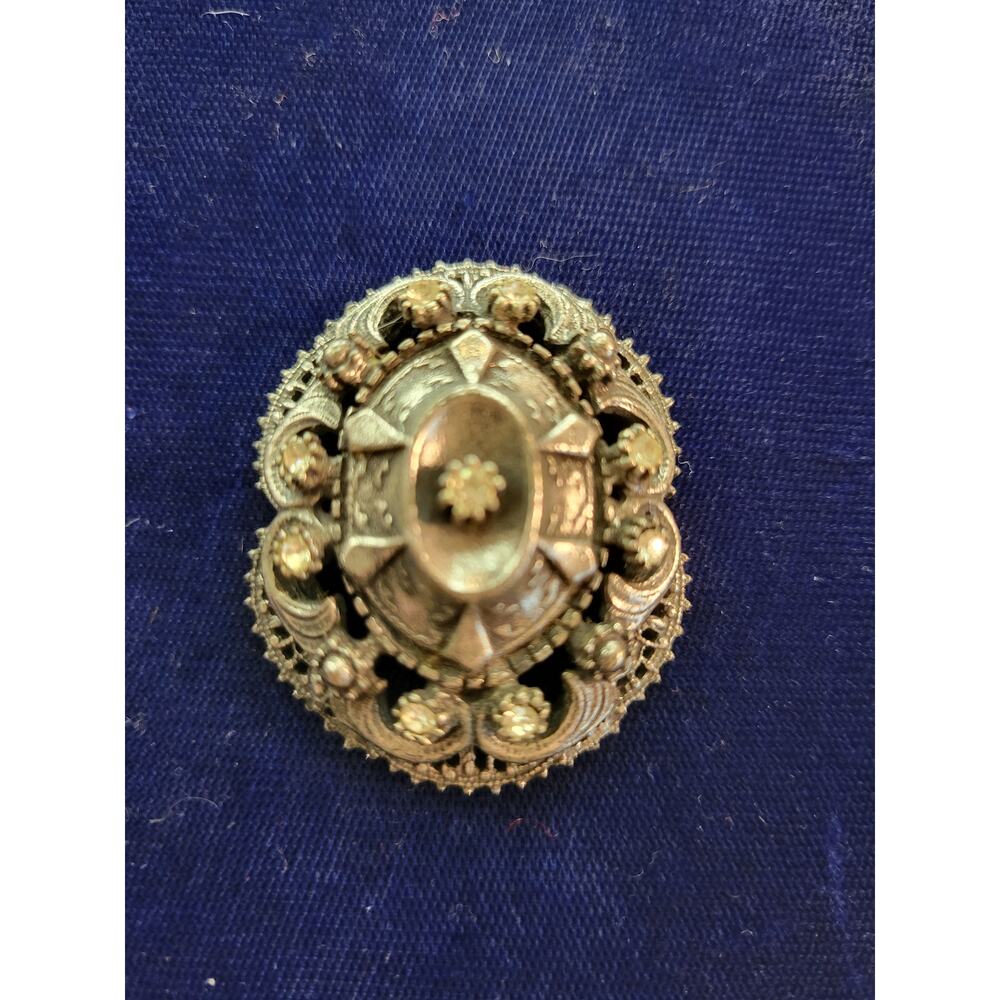 Vintage silver toned signed Florenza Brooch with magnetic pin back